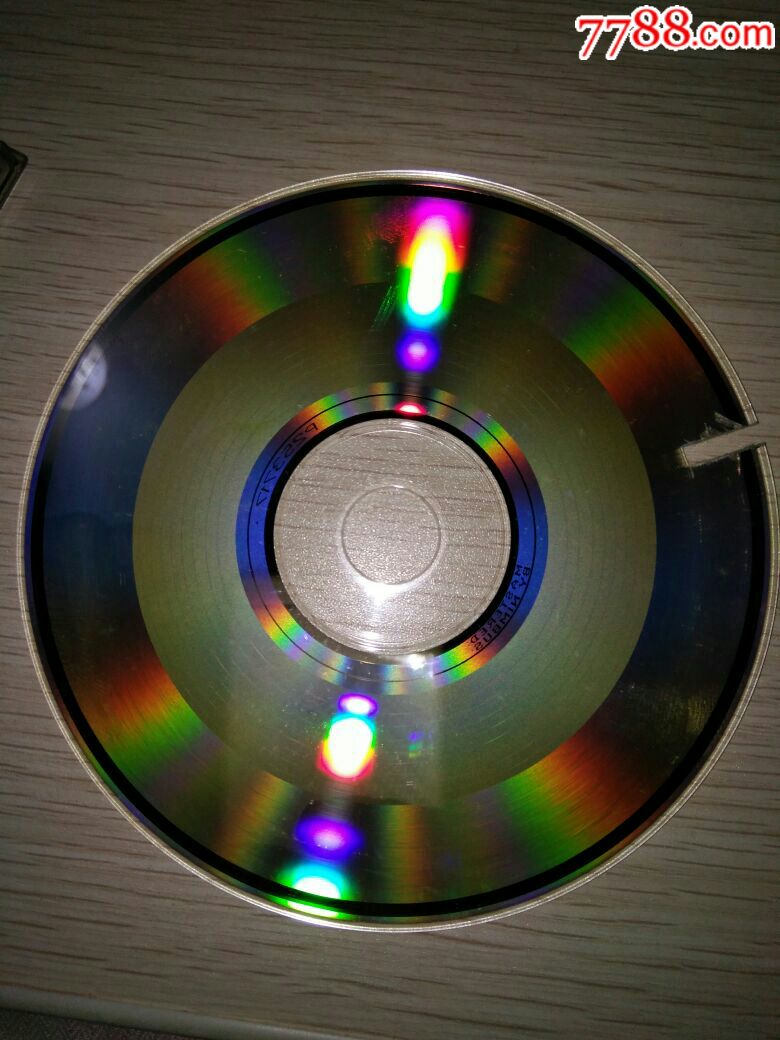 滚动鼠标滚轴,图片即可轻松放大,缩小