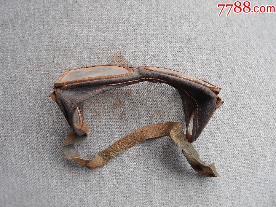 年代【中国人民解放军骑兵】风镜