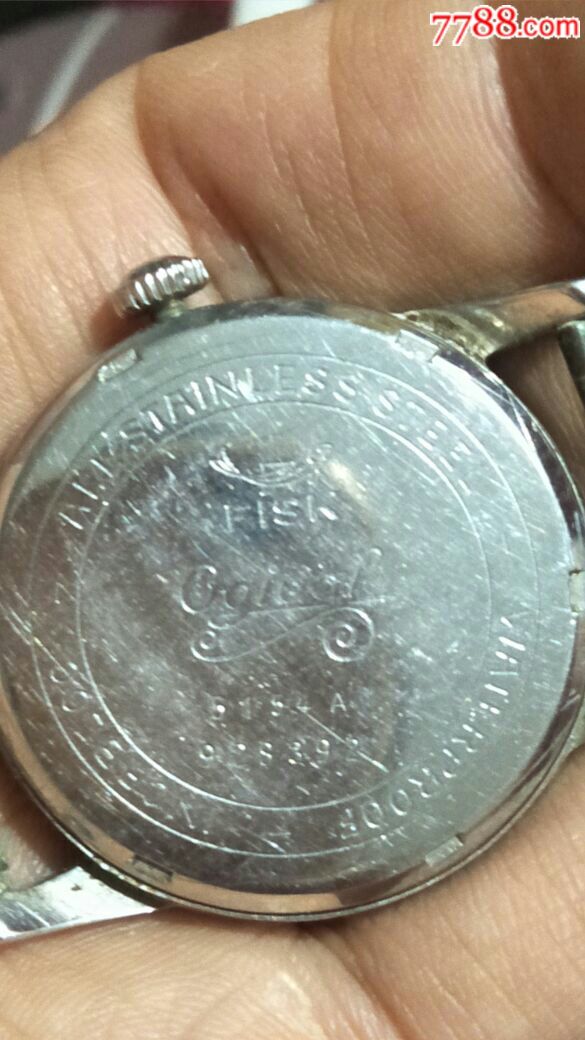 fisk进口手表上面有条鱼128032;标志