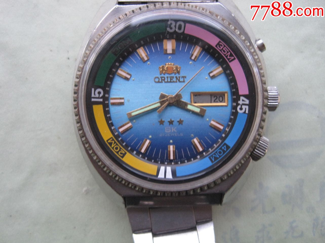 男表,大双狮,双日历,有快拨,按快拨,品自定.