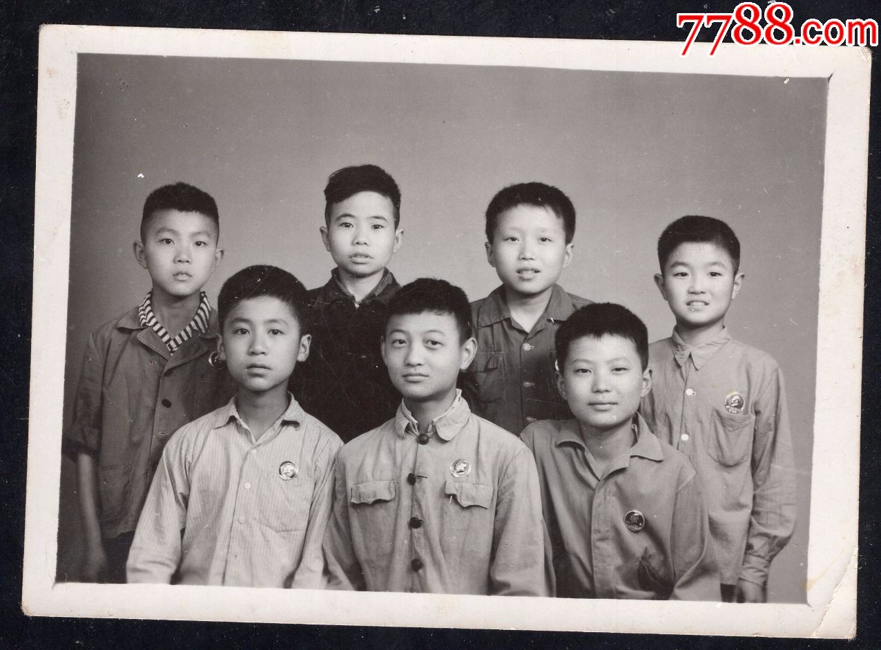 文革儿童老照片1张(尺寸约6*8.3厘米)