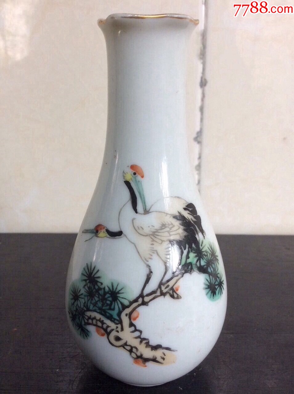 六十年代出口瓷仙鹤松树花口瓶