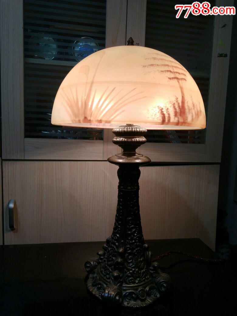 建国初期老台灯