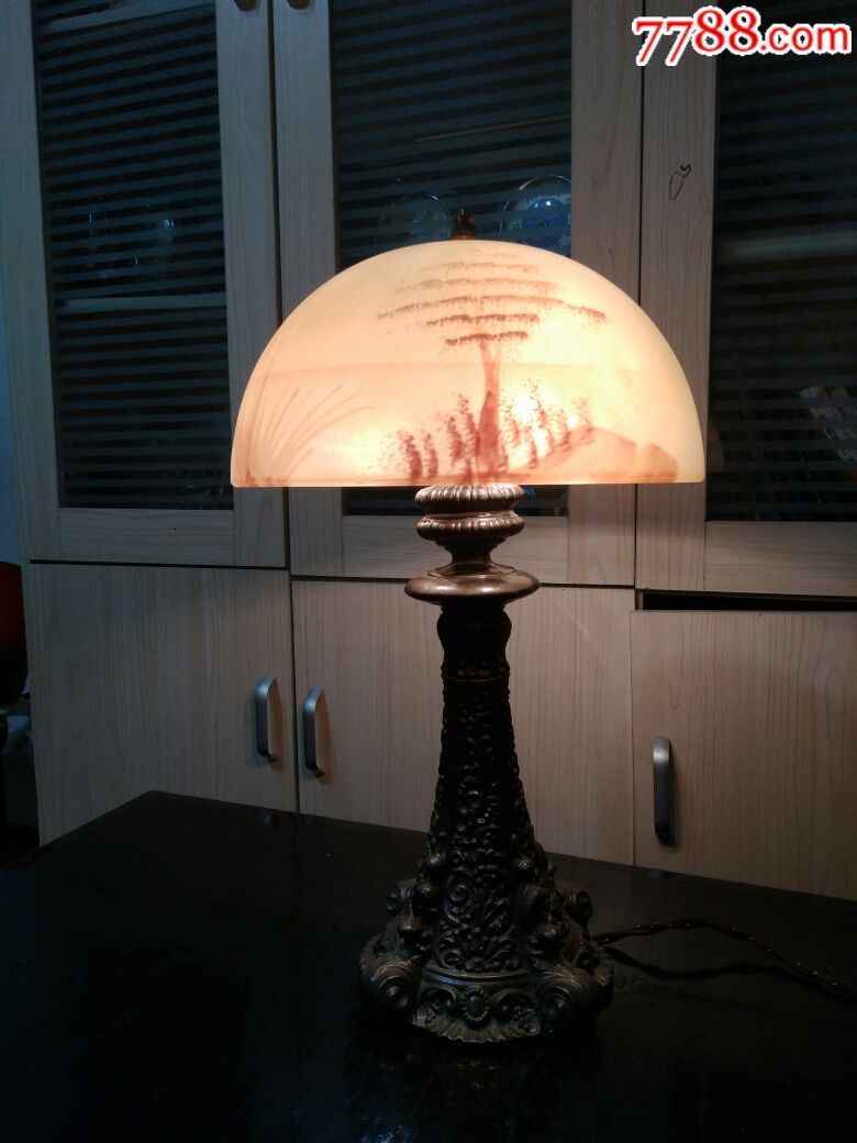 建国初期老台灯