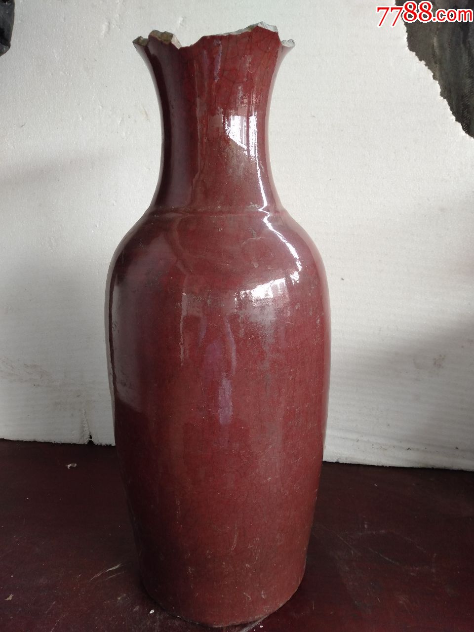 清代中期祭红釉大瓶