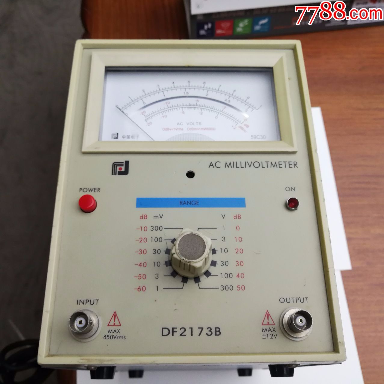 df2173b交流毫伏表功能完好