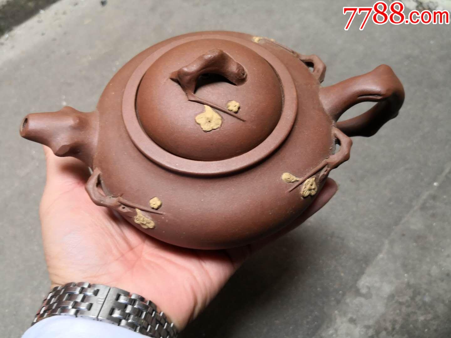 梅花紫砂茶壶(580cl):完整,包真包老