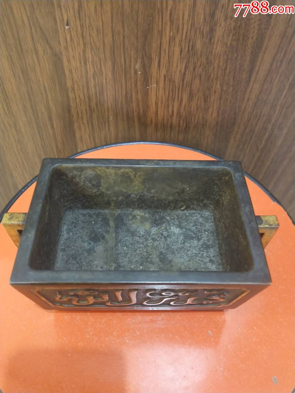清代,旧藏马槽鎏金阿文炉,到代