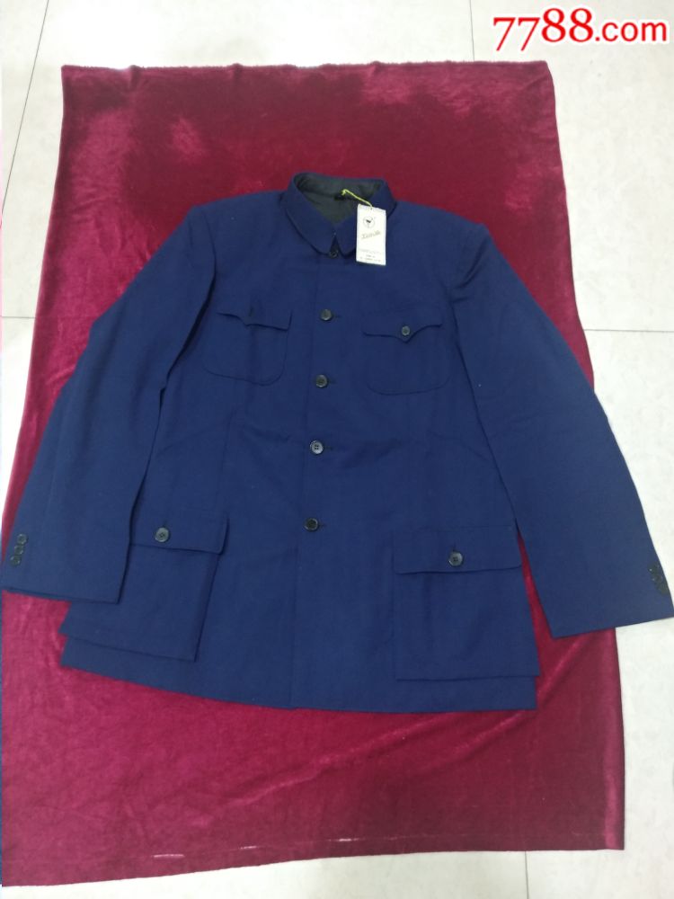 90年代全新中山装蓝色衣长82厘米,袖长64厘米腰围52厘米