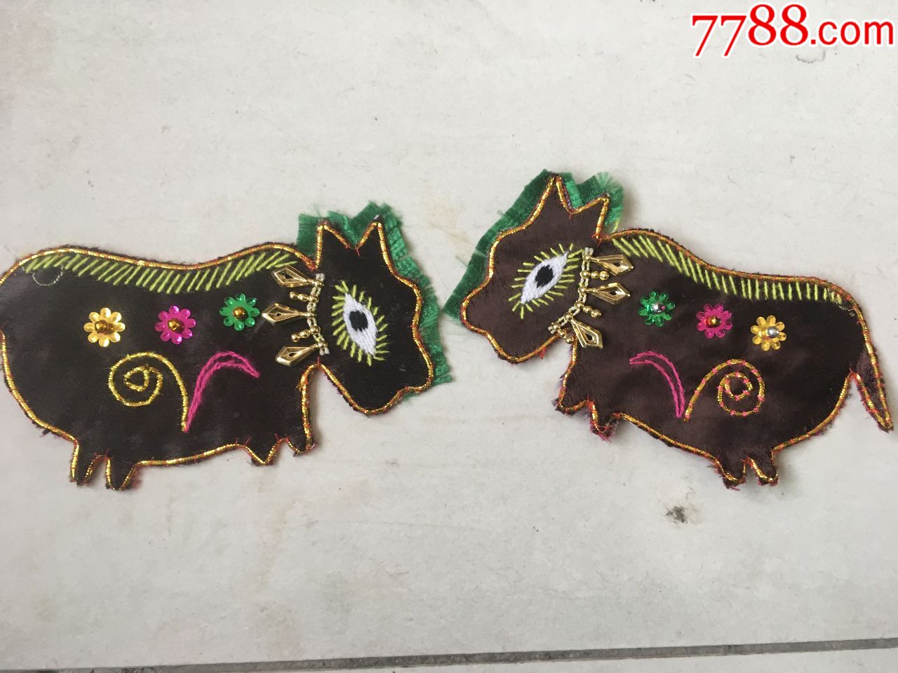 苏工刺绣牛一对全品