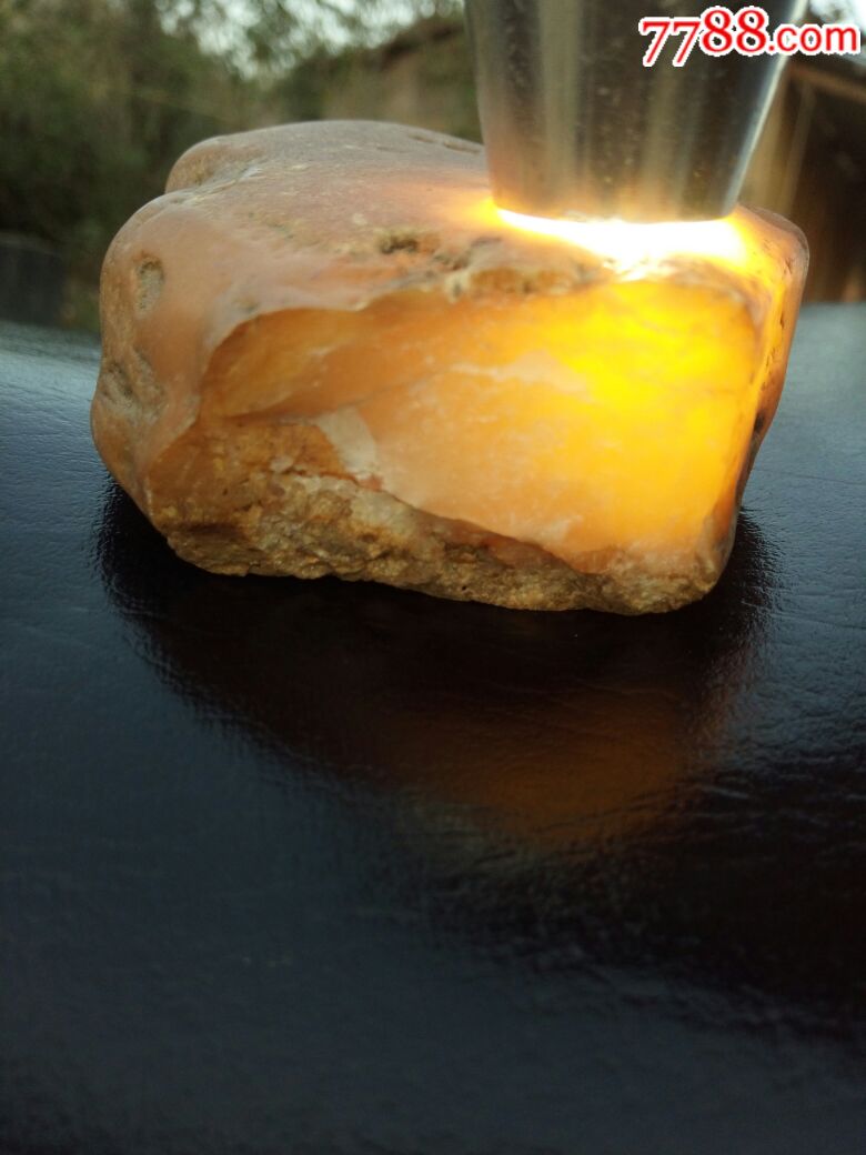 低拍一个有棉的黄冰料_黄蜡石/蜡石_第1张