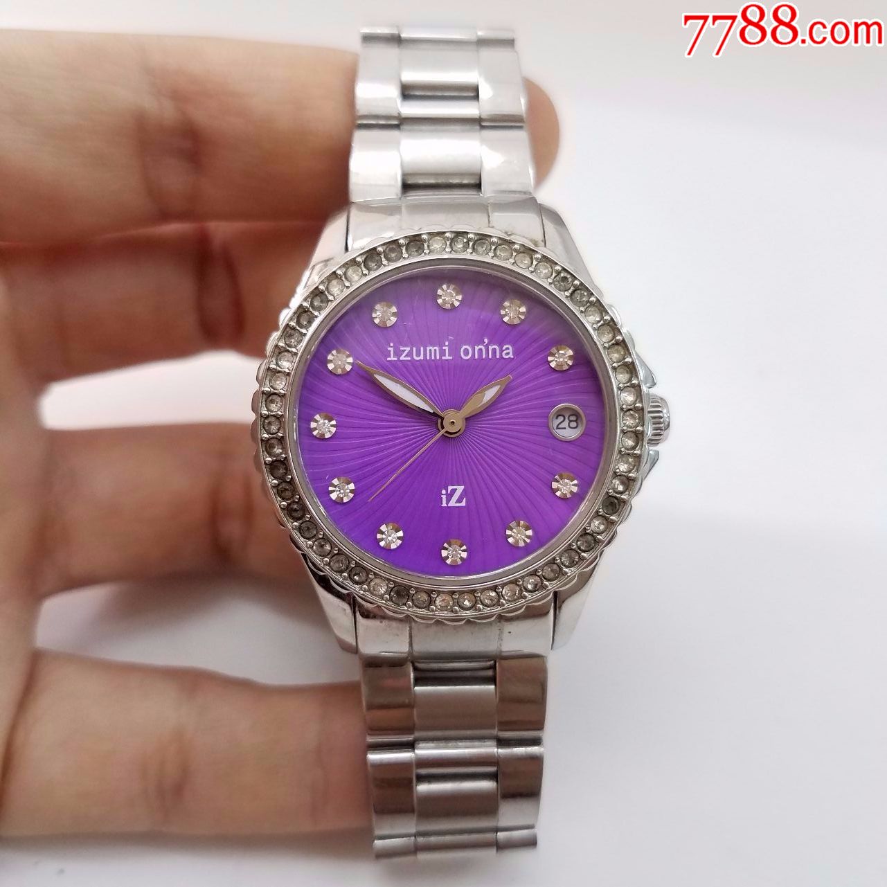 izumi-onna电子女表【漂亮闪钻外圈,刻度】【高贵紫罗兰表盘】【夜光