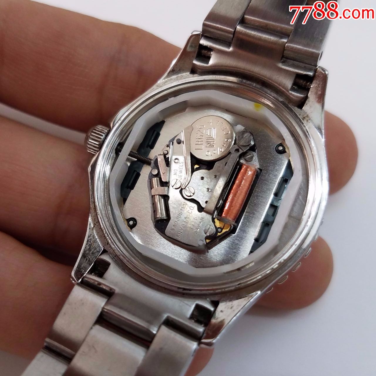 izumi-onna电子女表【漂亮闪钻外圈,刻度】【高贵紫罗兰表盘】【夜光