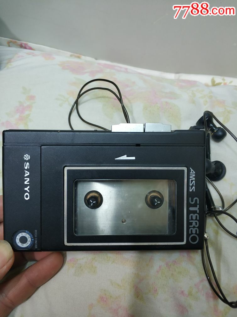 索尼小录音机.