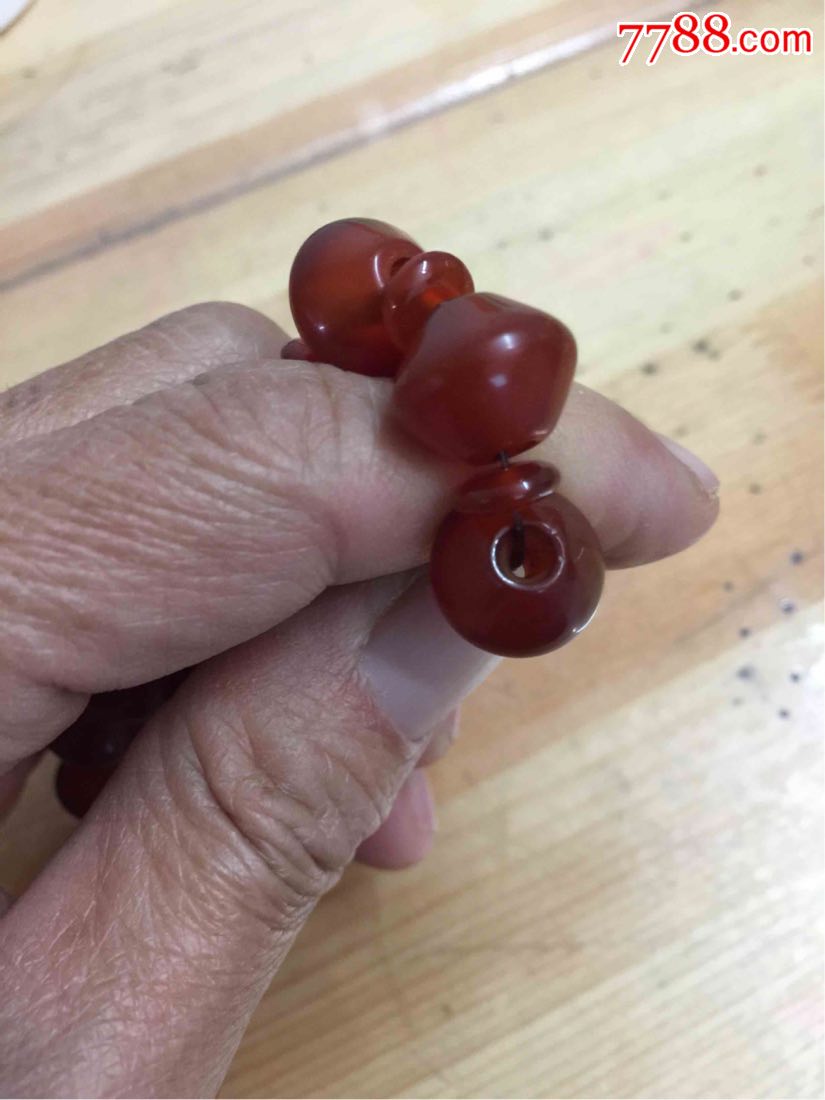 老玛瑙算盘珠