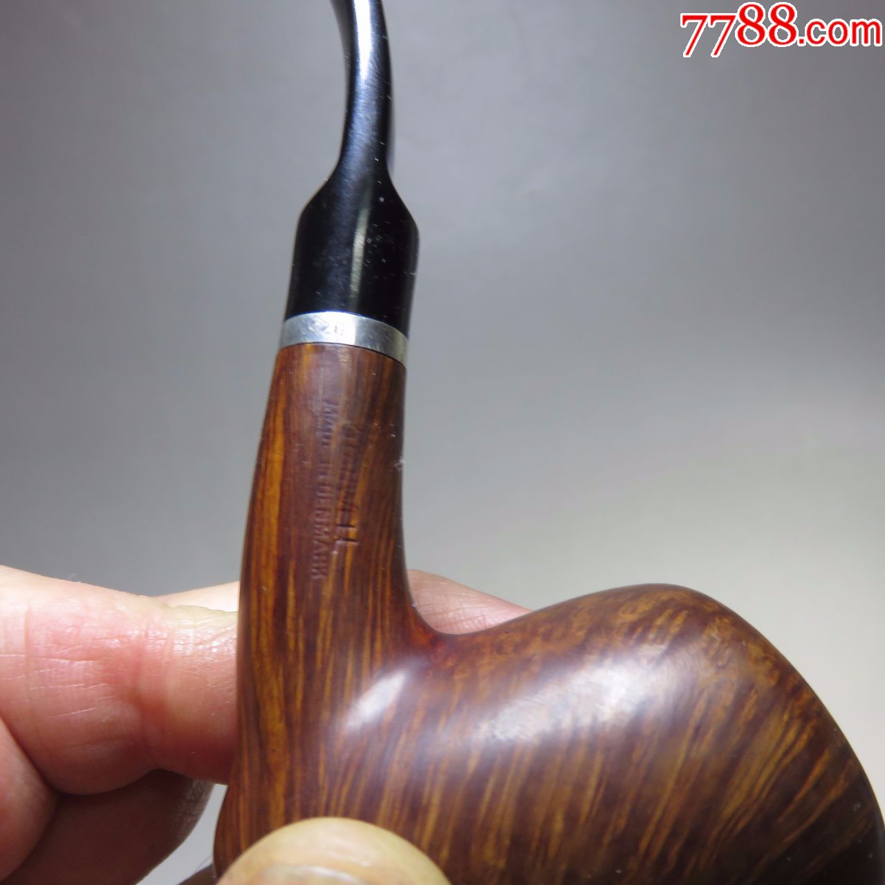 烟斗专卖店：探寻手作艺术品的独特魅力