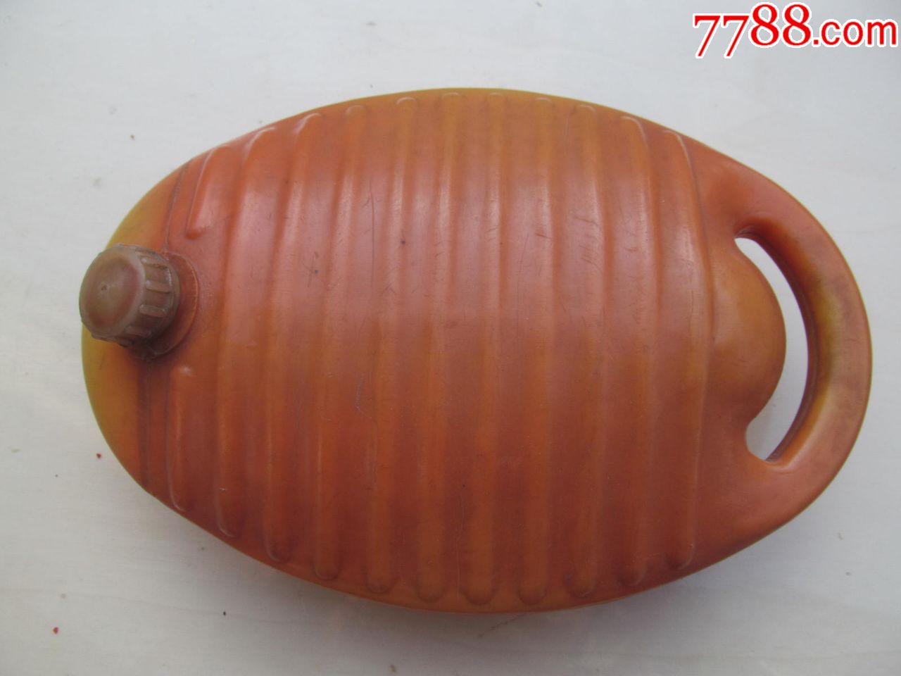 七十年代塑料热水瘪子