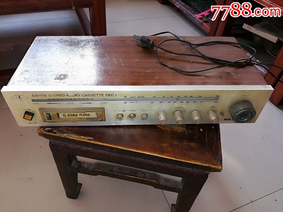 *代名机稀少的星河木制收录机收录功放机