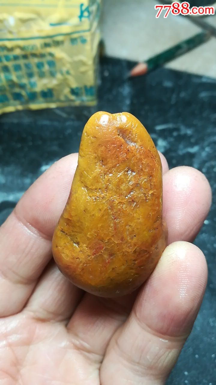 寿山独性带黄皮牛蛋石(硬度2.5,易下刀)