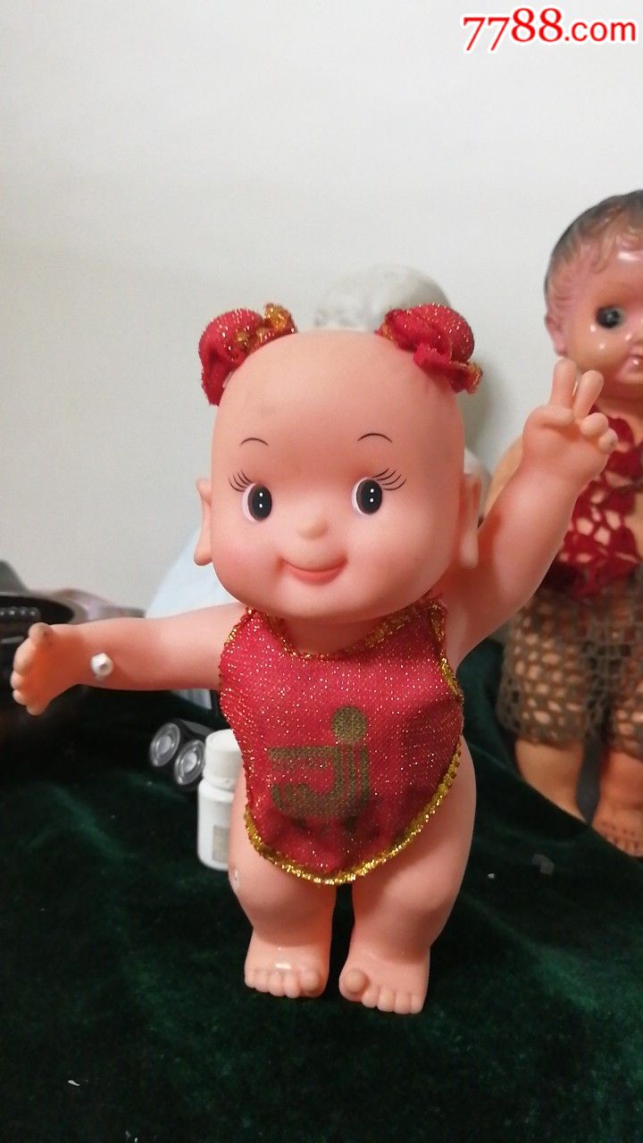 健力宝塑料娃娃_胶皮玩具_第1张