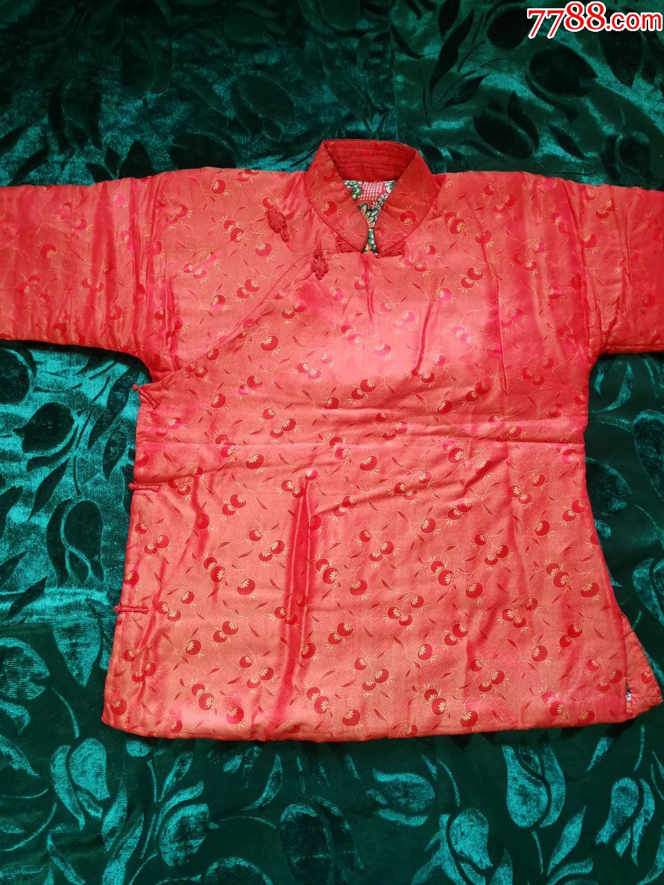 七八十年代旧丝绸棉袄图片