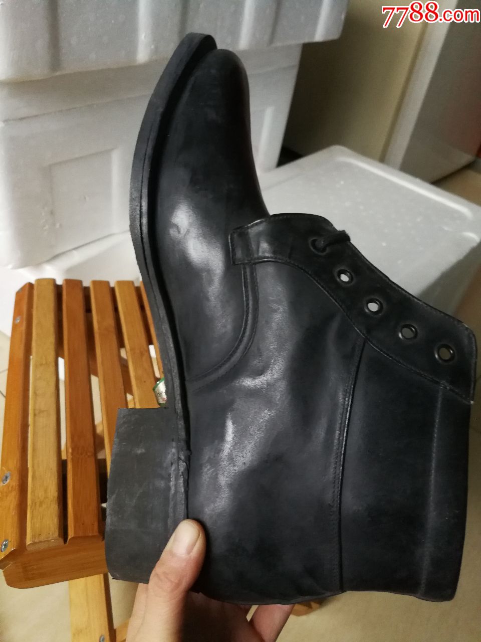 老式全新皮鞋(a)