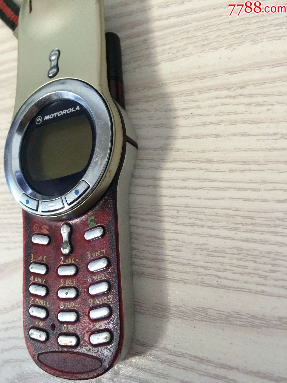 一台经典收藏摩托罗拉motorola,v370老式手机