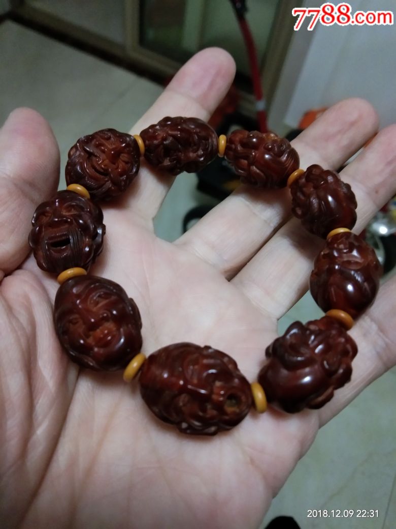 自玩6年十八罗汉橄榄手串