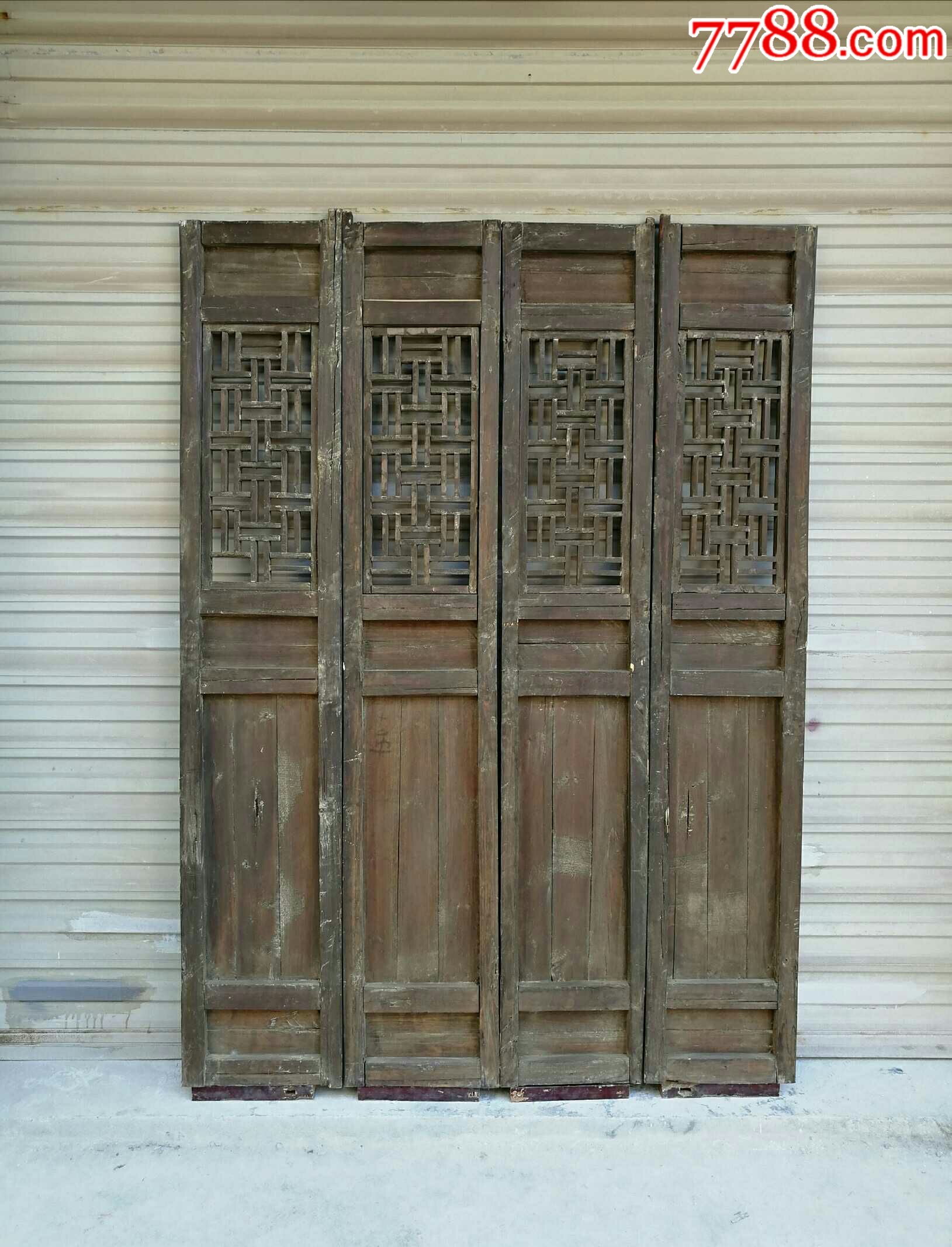 老门窗非常精美的老隔扇