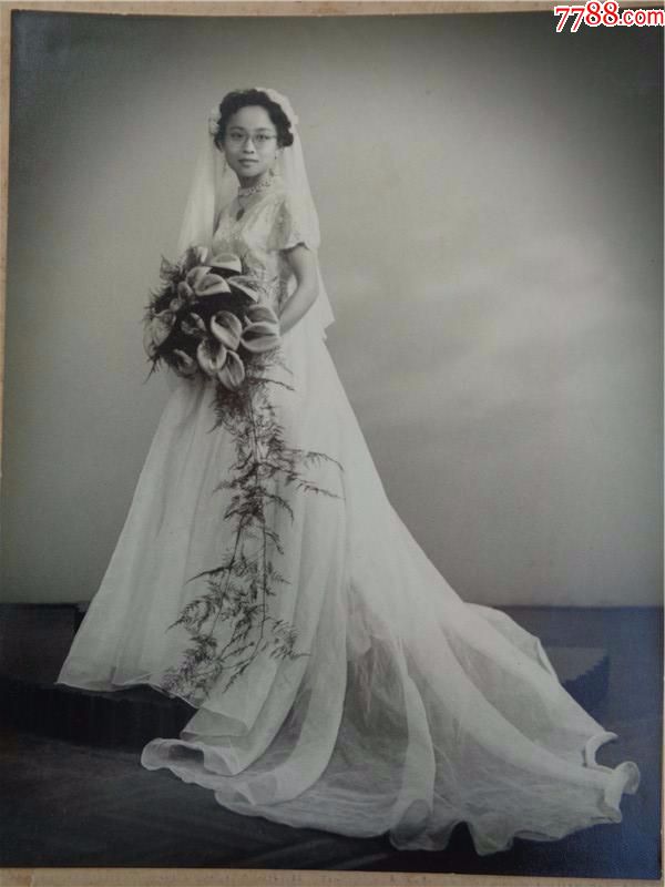 民国时期上海派克照相馆拍摄的大婚纱照片