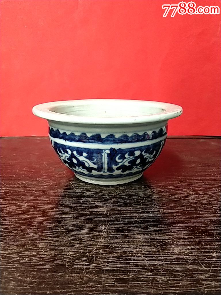 清朝青花香炉