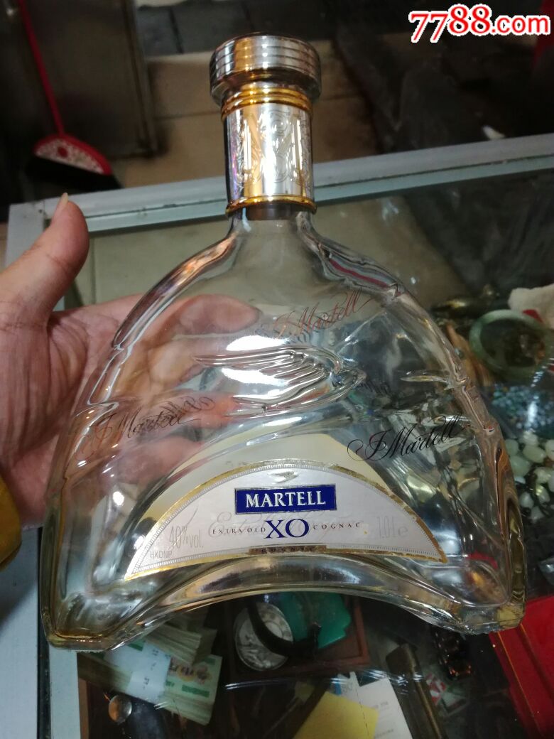 xo酒瓶三种不同