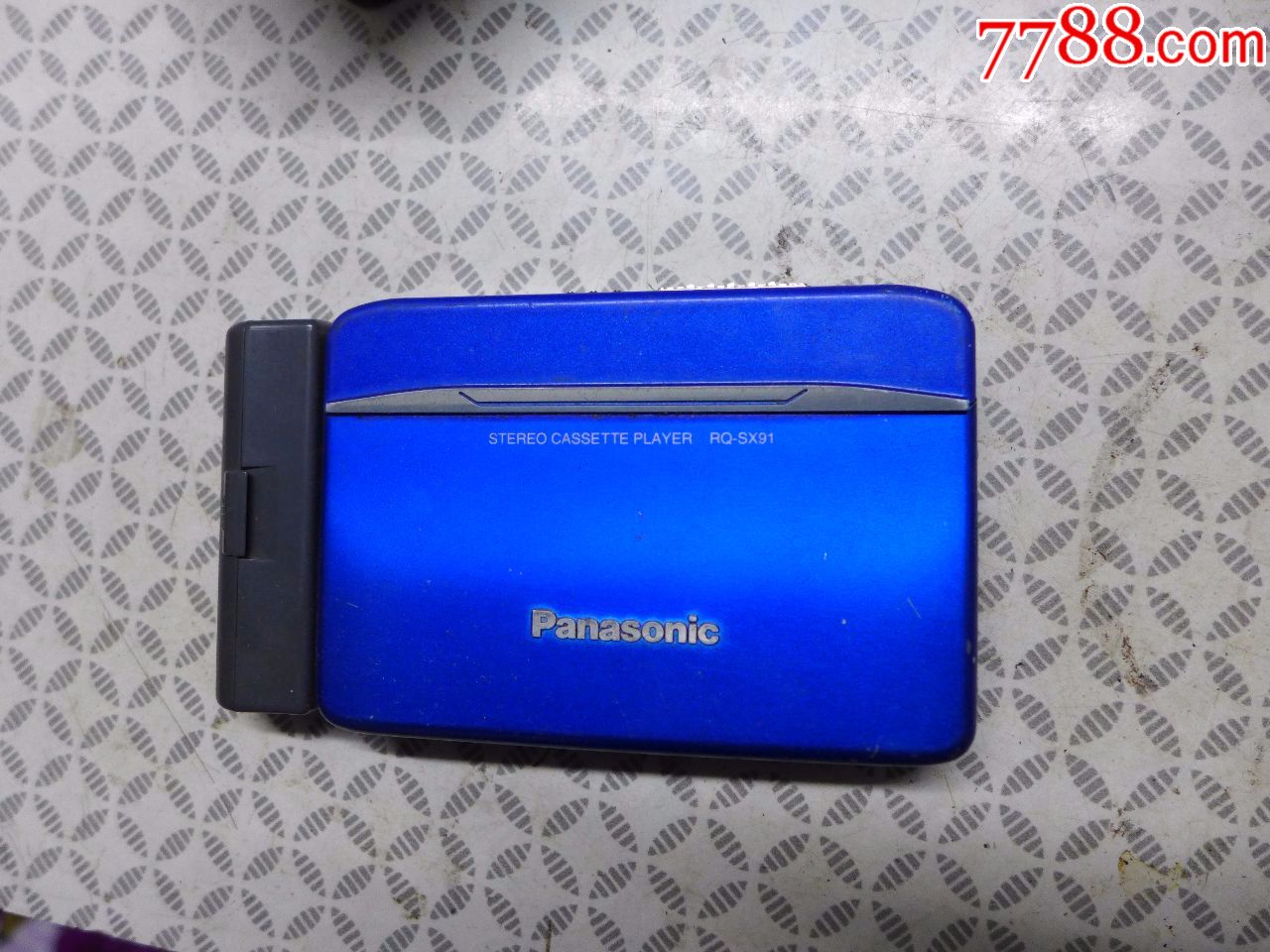 松下超薄全金属外壳磁带随身听