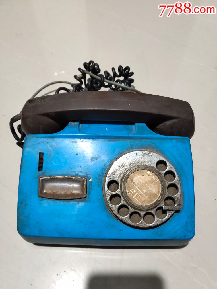 早期旧电话
