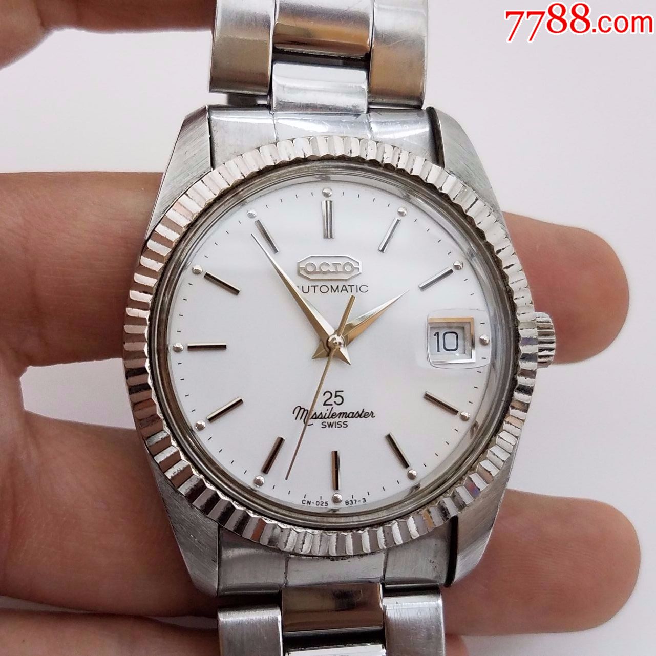 瑞士乐都自动机械男表【2824-2金机芯,机芯光亮】