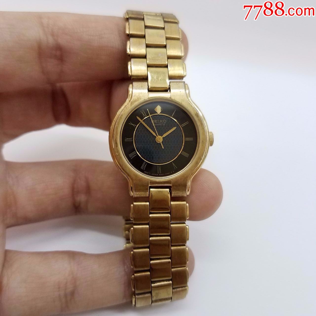 日本精工石英女表【土豪金表款】【独特双色表盘】【金针金字金刻度】