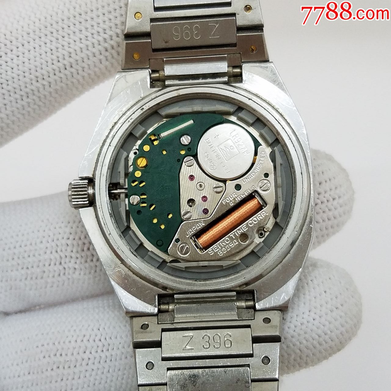 日本精工石英男表【8229机芯】【夜光漂亮】【多边形壳型】【走时正常