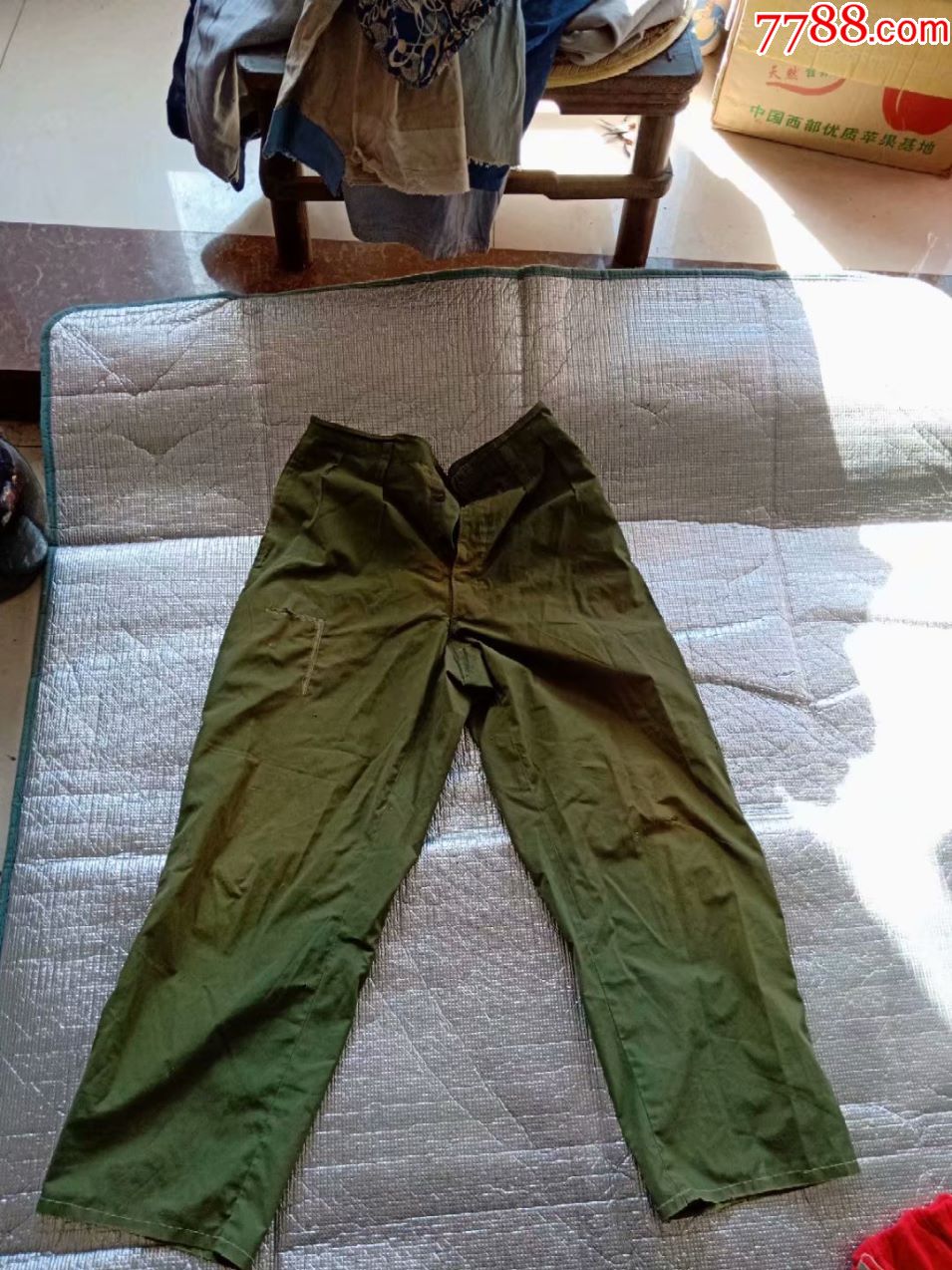 怀旧老军绿裤