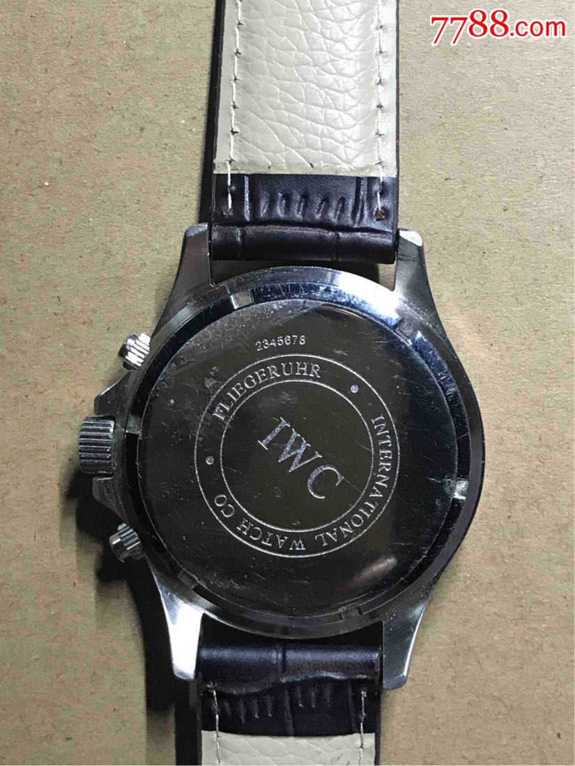 全新"万国"飞行员计时石英大表,表径连把头49mm,功能正常,走时准确-价