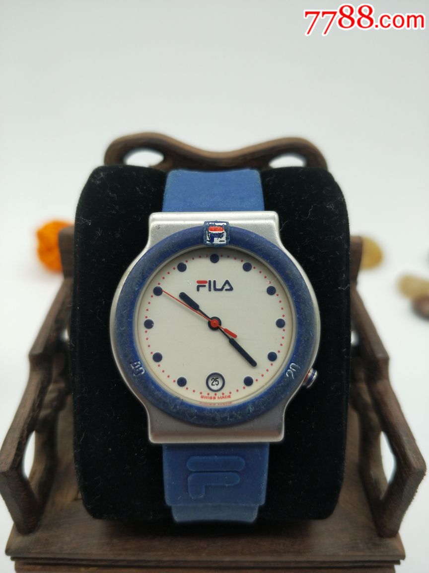 瑞士fila男表《石英表》
