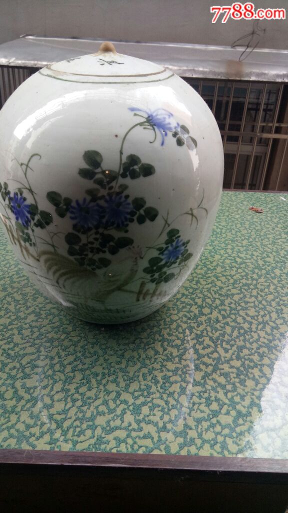 民国醴陵窑花卉冬瓜罐