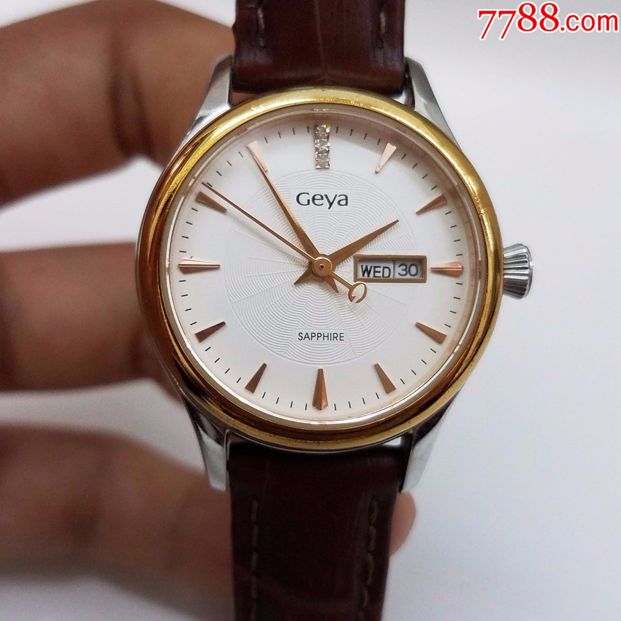 格雅geya电子女表【高闪立体刻度】【优雅玫瑰金表款】【独特品牌标志