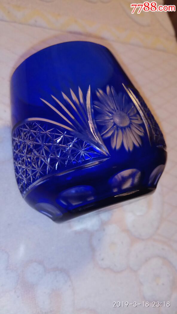 蓝色切花玻璃杯(6只)冷水缸一只带盖(10品)