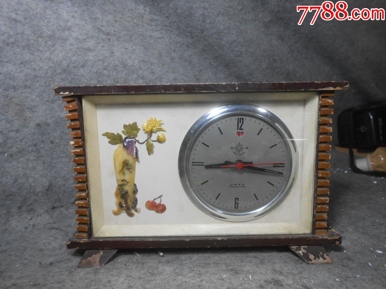 舵牌贝雕老闹钟0319-26