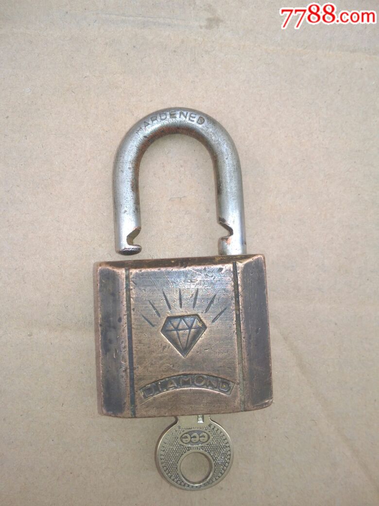 钻石牌老锁