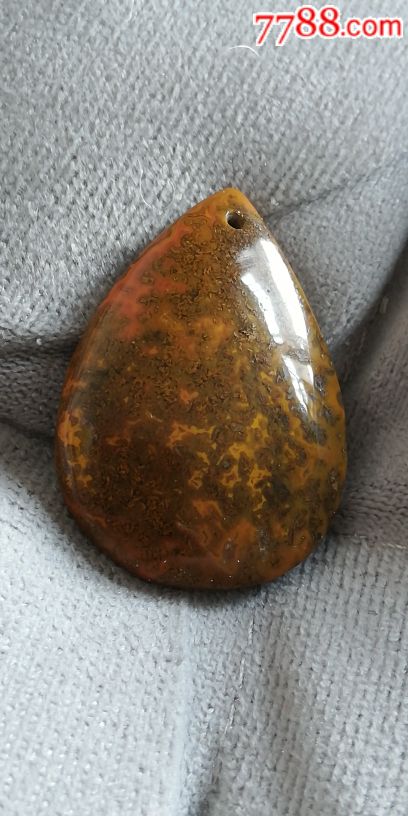 玛瑙原石挂件,图案精美