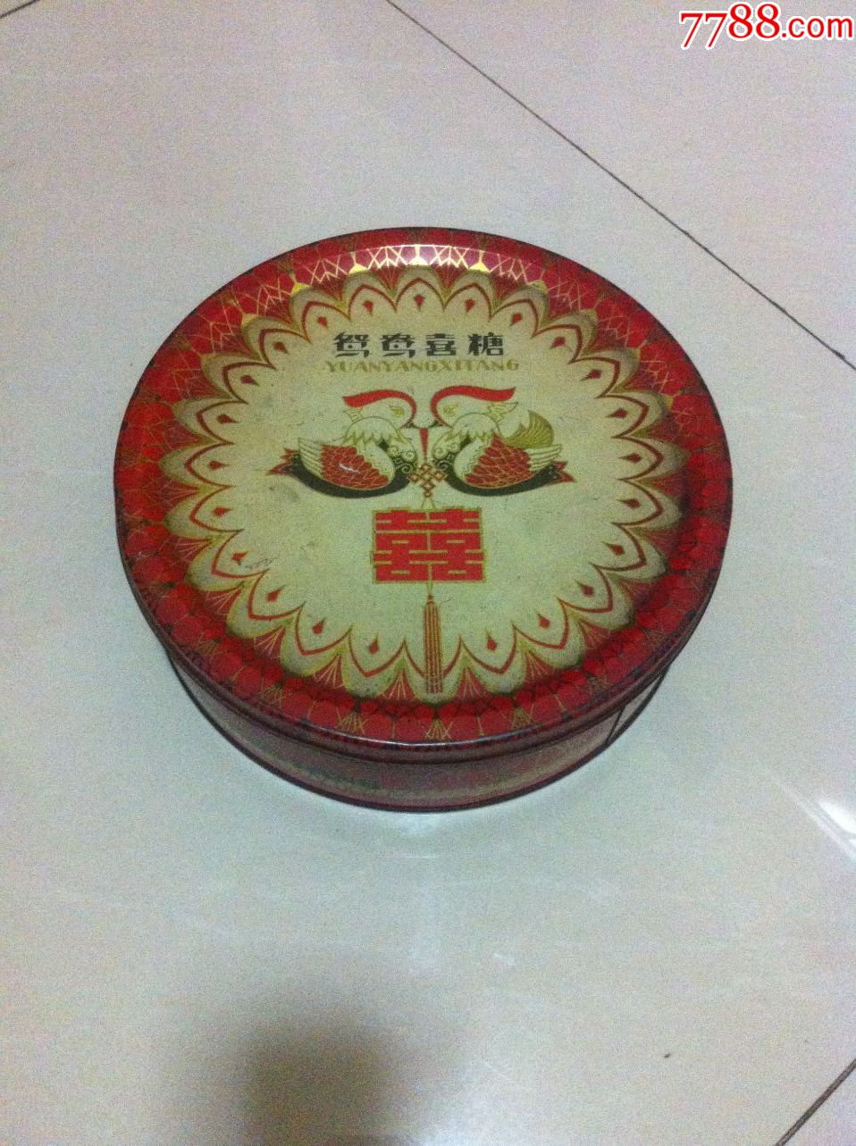 一元起拍品相上好的老饼干盒