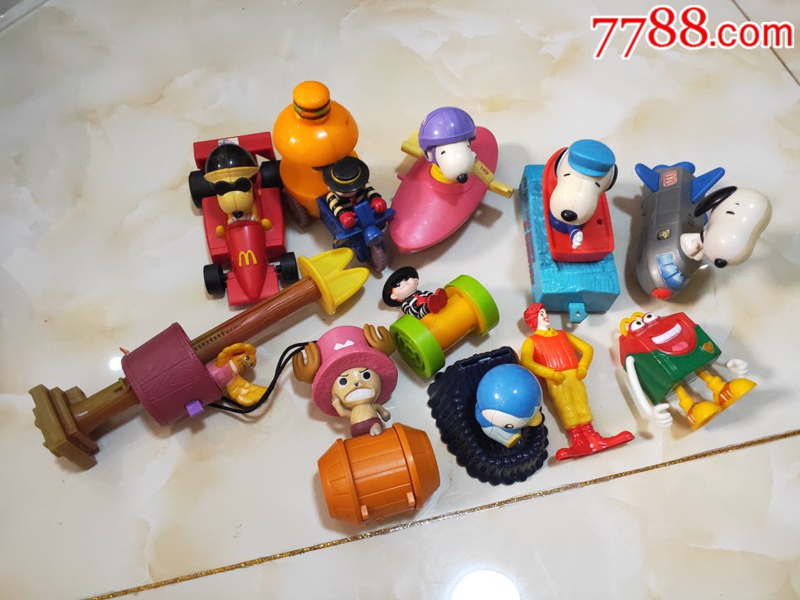 麦当劳玩具