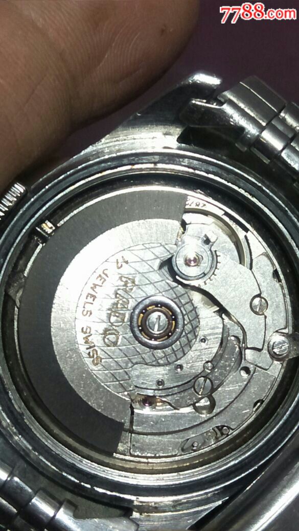 漂亮雷达手表一切正常机芯2872