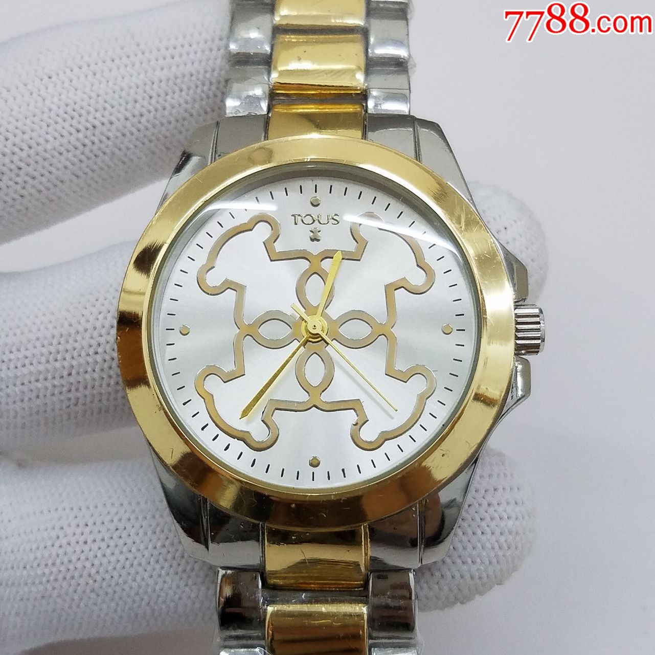 tous电子男表【优雅间金表款】【漂亮放射拉丝纹表盘】【金刻度金针